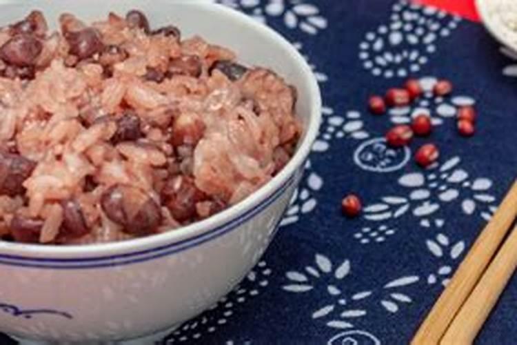 冬至为什么要吃糯米饭冬至吃糯米饭是什么意思
