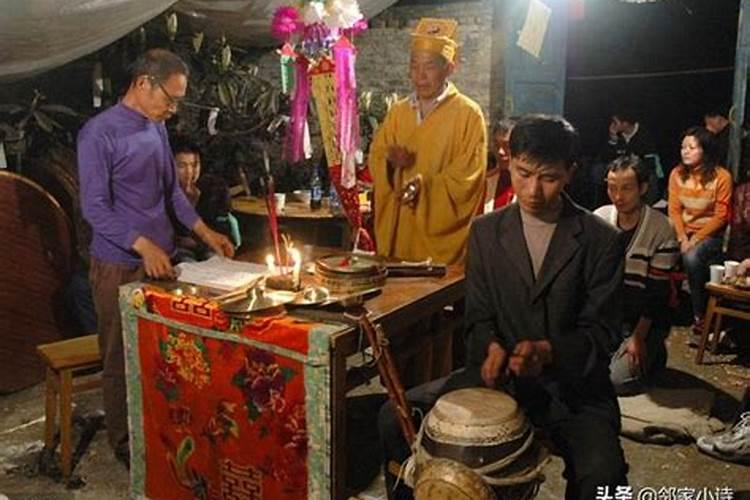 梦见给已去世的奶奶办丧事的预兆