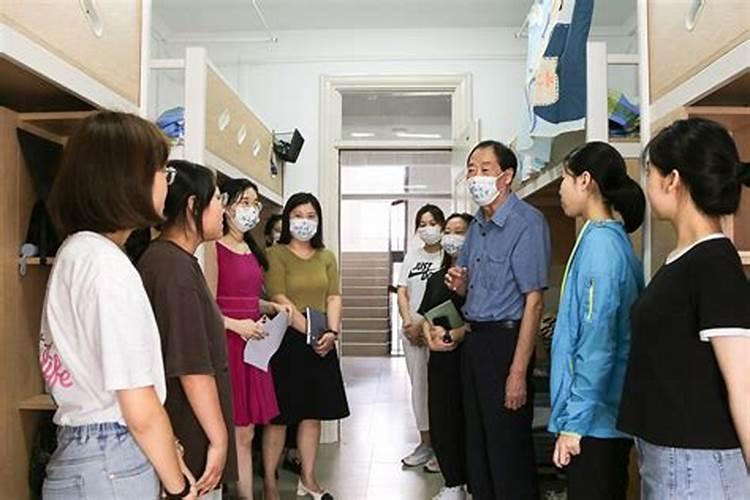梦见见老同学的预兆