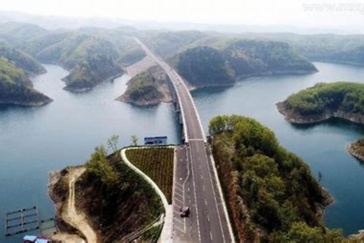 梦见大水库什么意思 梦见大水库代表什么