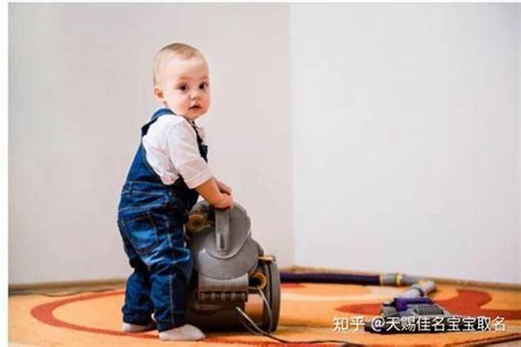 2022虎年九月初九重阳节出生的男孩一生命运分析