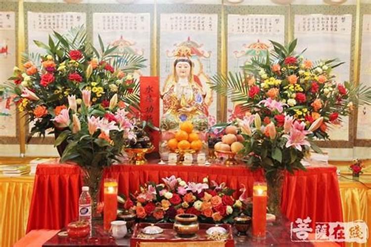 过小年是早上吃饺子还是晚上吃饺子？