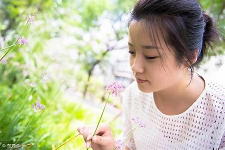 梦见有个小男孩叫自己妈妈
