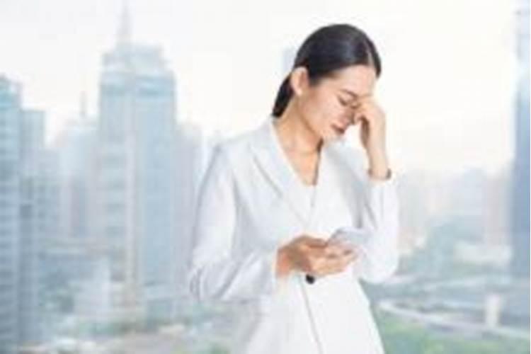 梦见朋友穿一身黑色的衣服的预兆
