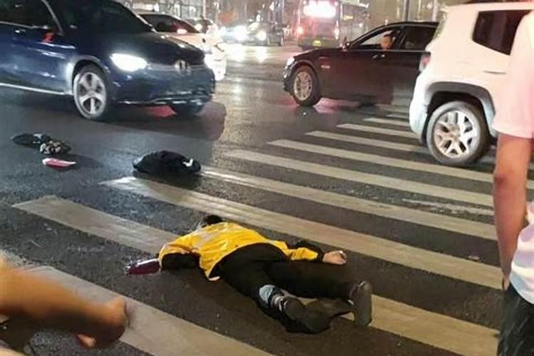 属猪的2024年有三喜 龙年全年的运程和运势