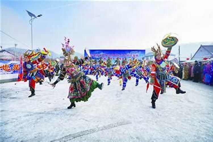 仿写北京的春节作文300字,写抚顺的