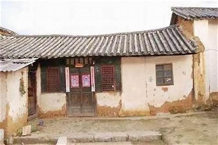 曾经居住的祖屋现空着,无人居住.这对主人的运势有影响吗？