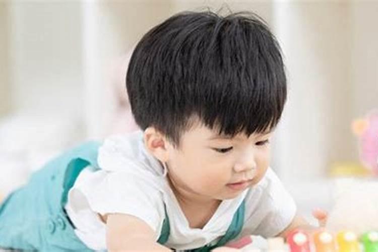 周公解梦梦见小男孩是什么意思做梦梦到小男孩代表什么？好不好