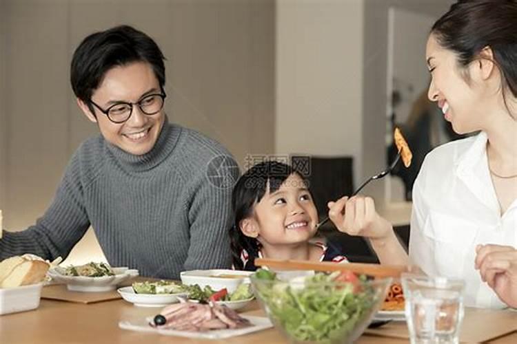 梦见儿子回他外婆家是什么意思