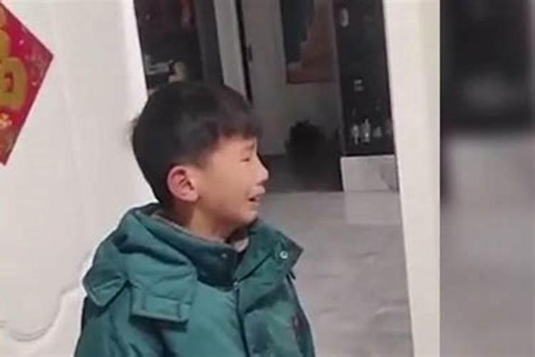 我梦见弟和弟媳妇在外地工作不太好