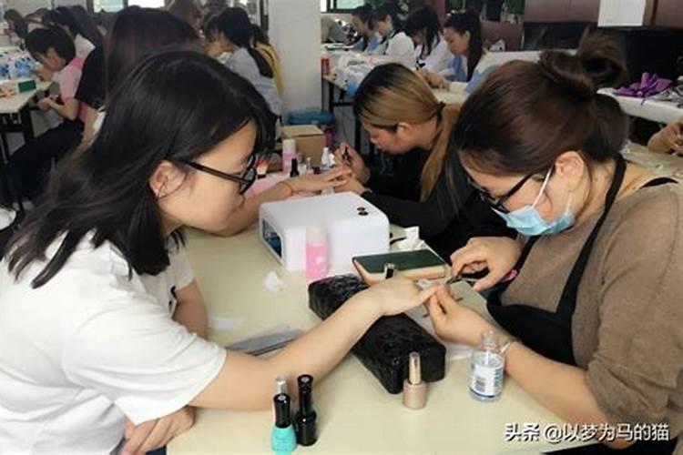 因为学业太繁重 眼睛疲劳的很快 怎么办啊