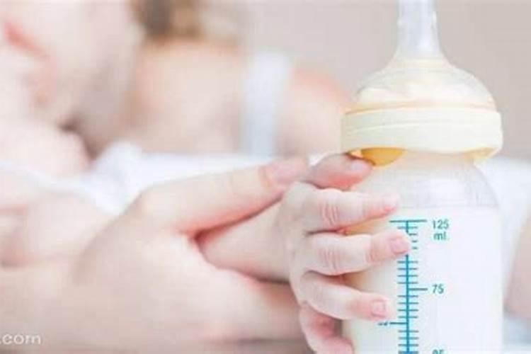 梦见自己用乳房喂小孩子吃奶