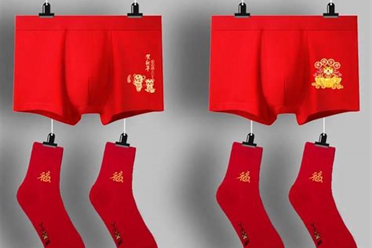 男人右上眼皮跳测吉凶,右上眼皮跳的预兆是吉是凶
