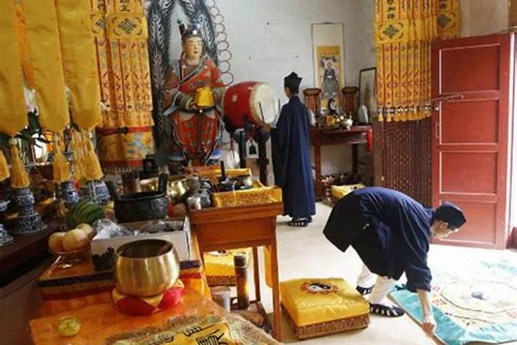 把财神给烧了好不好？什么时候烧财神最好。
