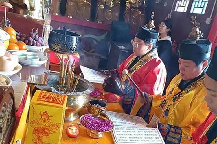 2025年87年兔女的全年运势