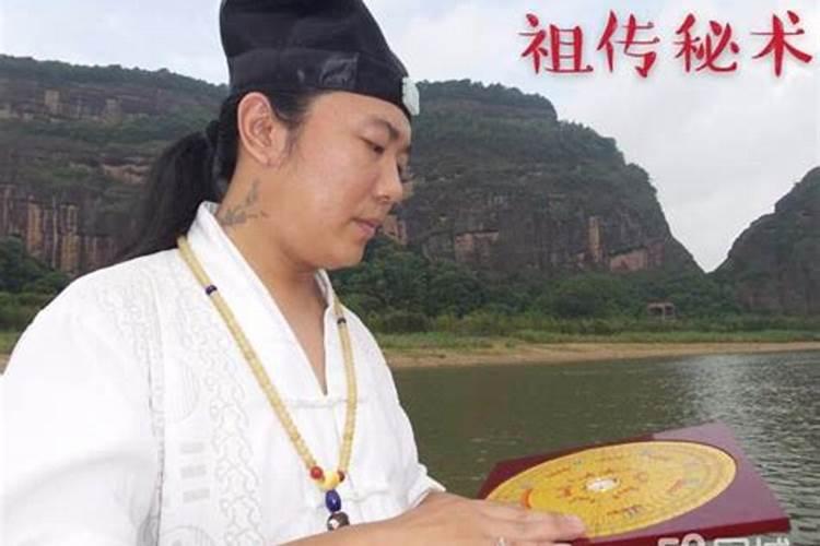 谁能推荐一位算命准的师傅