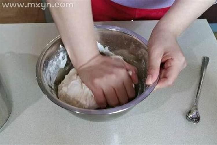 女人梦见发面是什么征兆