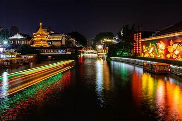 一个海中金命人