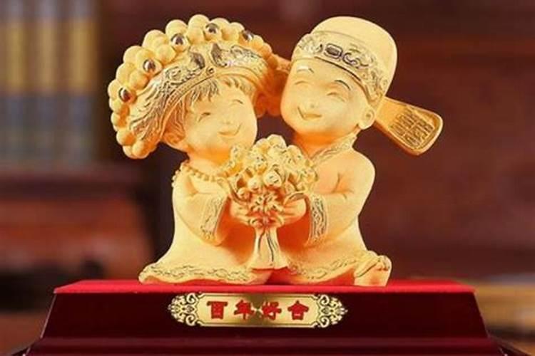 订婚书要写生辰八字吗 订婚书写生辰八字需注意什么
