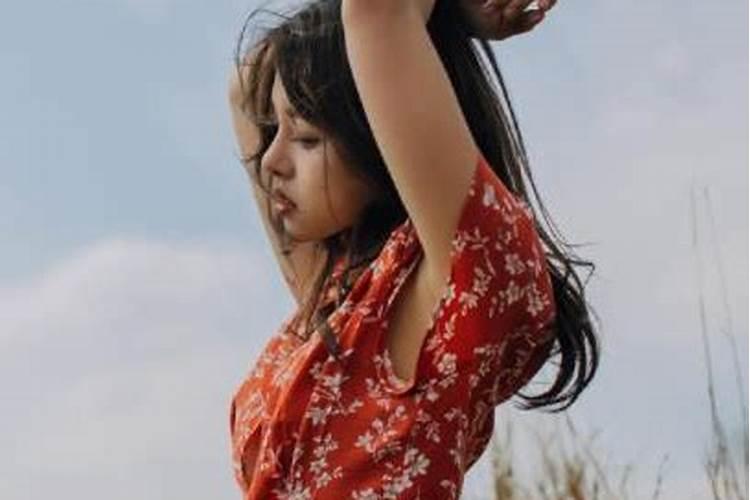 老婆出现在自己的梦里
