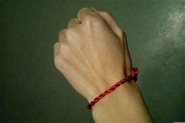 本命年红绳戴哪个手腕