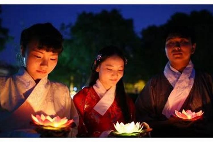 三月十五是泰山老奶奶的什么日子
