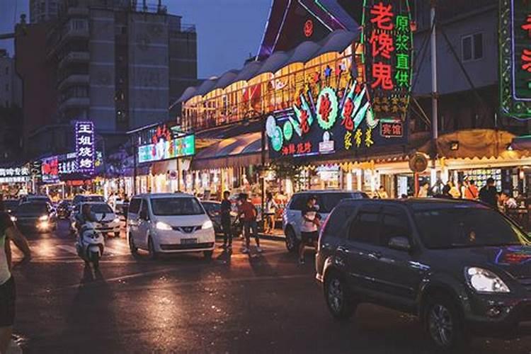 梦见很多房子