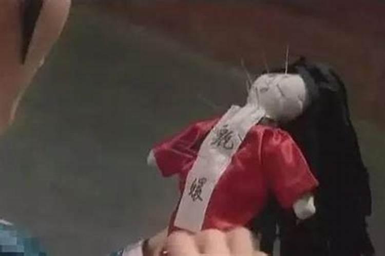 2000年阴历八月十五的男孩工作运势？