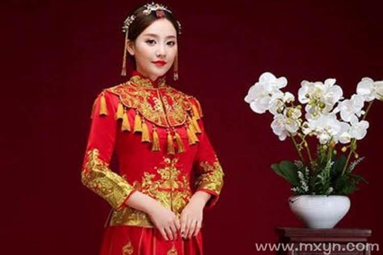 一九八八年那年农历八月十五,那一天阳历是八八年的几月几号？