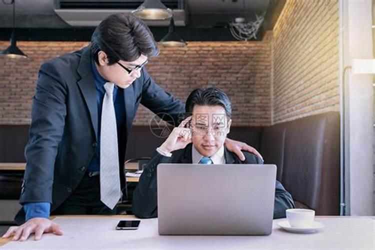 梦见奶奶家的旧房子