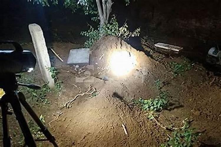 弟弟梦到姐姐死了是什么征兆