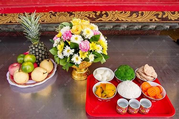 七月十五,祭祀先人,要准备哪些菜？