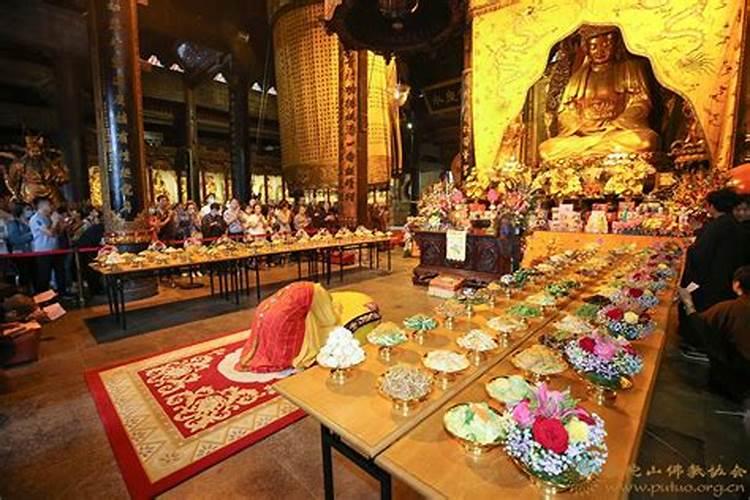 七月十五怎么祭拜过世的亲人