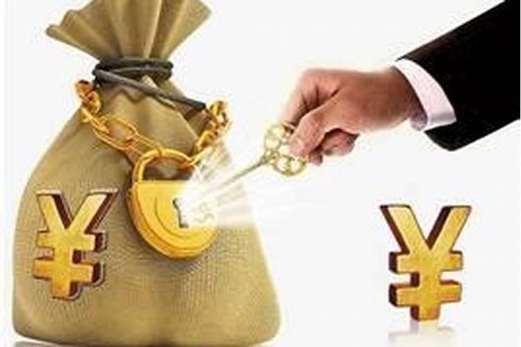 你生活中见到的迷信的人干过哪些事？