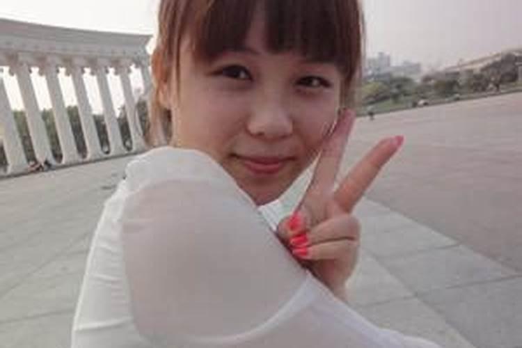 梦见自己喜欢的女同学来我家