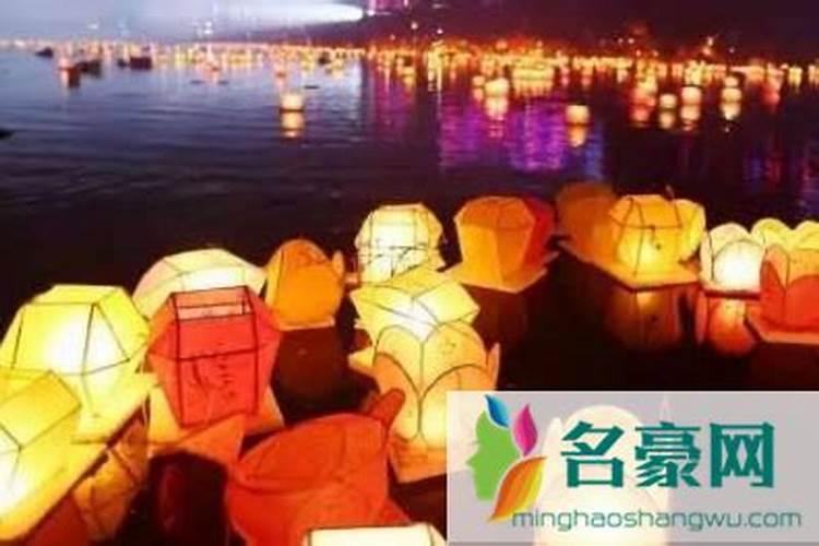 属蛇人出生时的命运