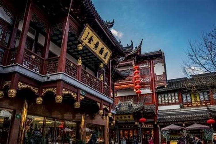 梦见翻车但是人没事是什么意思