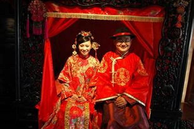算命说我和男朋友是中等婚姻好不好