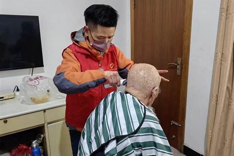 什么样的人叫小人有？什么特征？
