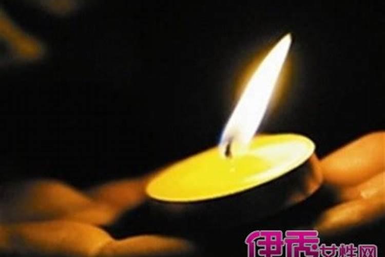 梦见亲戚死了办丧事