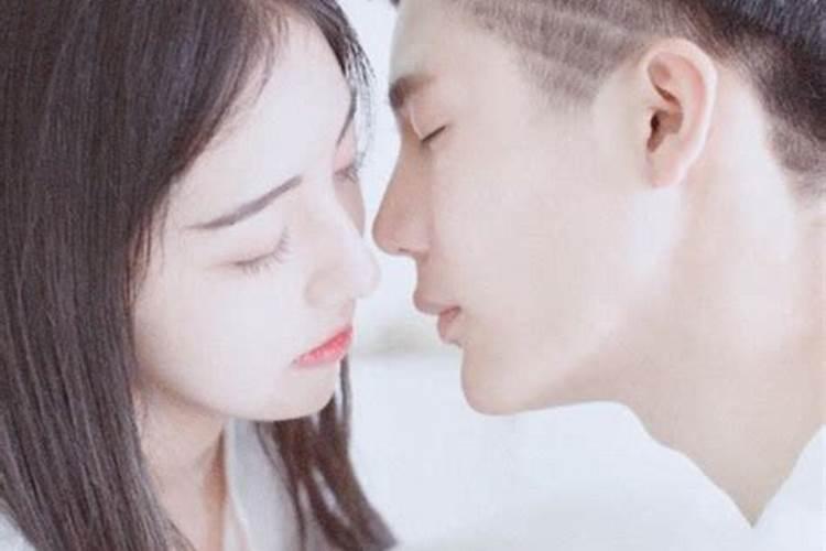 梦见跟美女亲吻的预兆