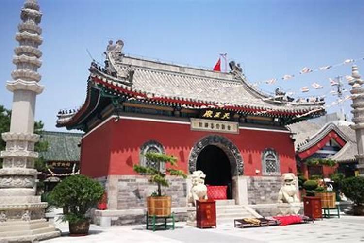我是90年三月十五的,老公是90年四月初八的,我想知道我们的婚姻能持续多...