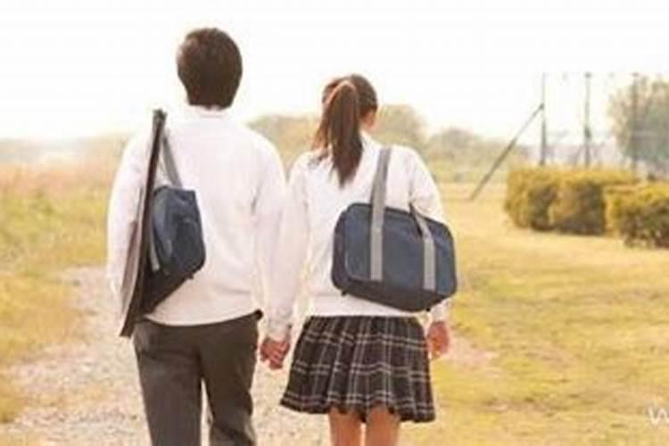 梦见初恋男友和二婚女人结婚