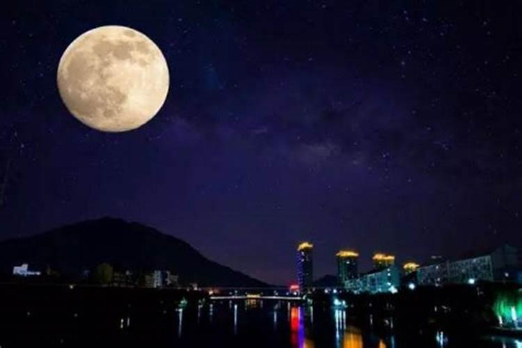 月圆三刻是什么意思？