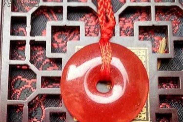 属鼠犯太岁的年份