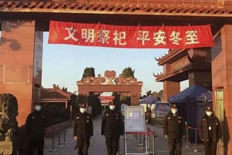 梦见死去的爷爷还活着是什么意思