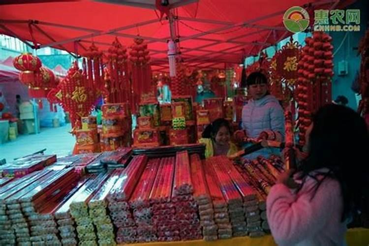 冬至上坟是冬至当天去吗 冬至为什么要上坟