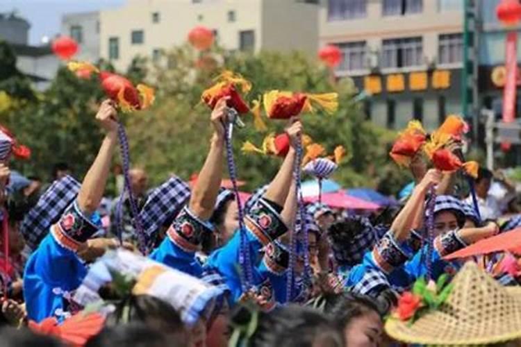 梦见别人结婚,我去参加婚礼