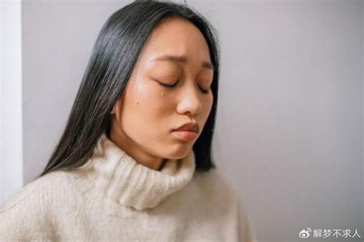 正月初一出门给舅拜年好吗