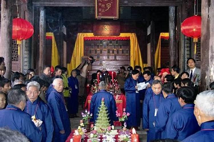 大年初一打小孩好吗